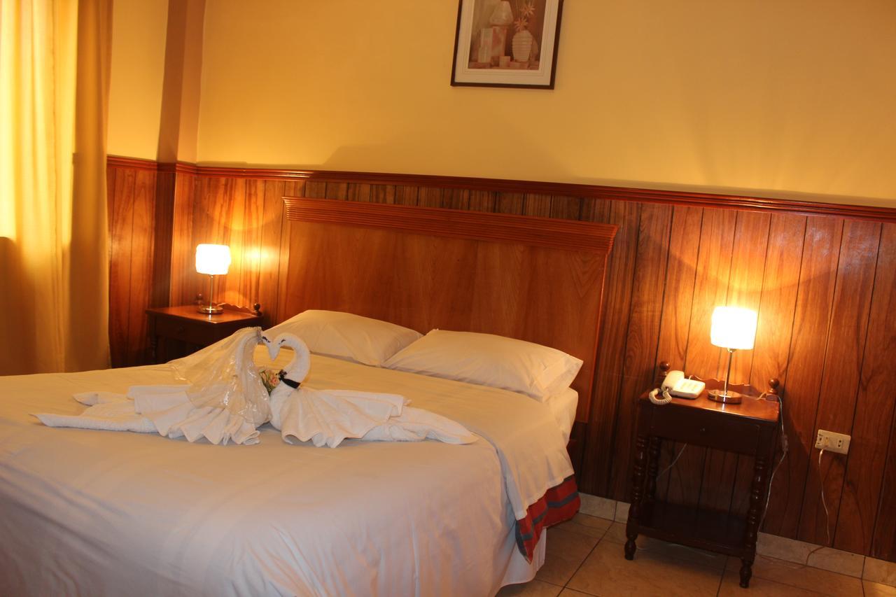 Hotel El Tumi 2 Уарас Екстериор снимка